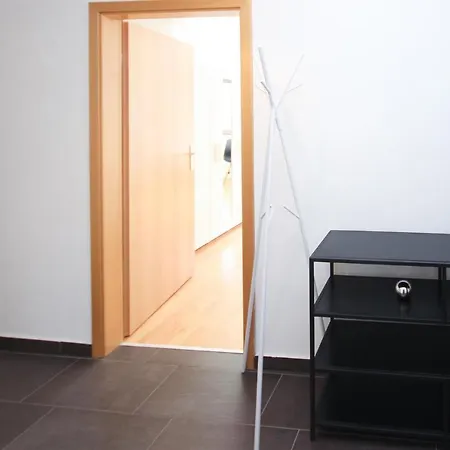 Apartment Alfa Mitte 2 City-lage Berliner Platz Balkon Netflix Kueche Wm L 2br 5 Beds 6 People L Fully Equipped Kitchen & Bathroom