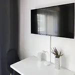 Alfa Mitte 2 City-lage Berliner Platz Balkon Netflix Kueche Wm L 2br 5 Beds 6 People L Fully Equipped Kitchen & Bathroom Διαμέρισμα *