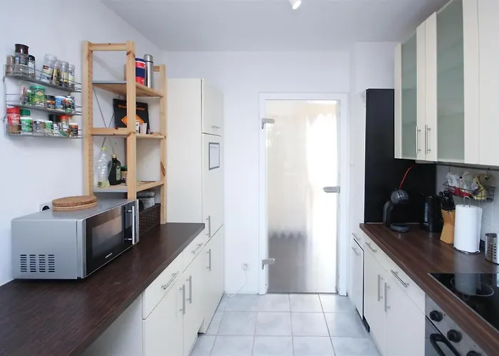 Alfa Mitte 2 City-lage Berliner Platz Balkon Netflix Kueche Wm L 2br 5 Beds 6 People L Fully Equipped Kitchen & Bathroom Daire