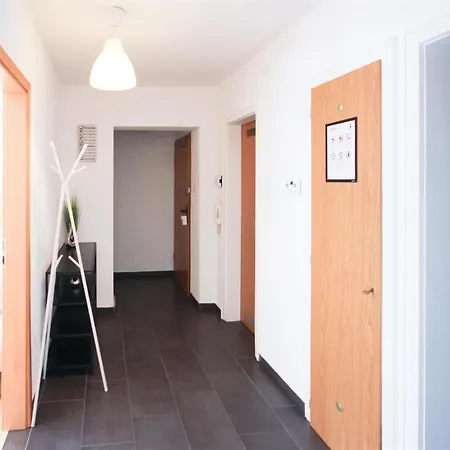 Alfa Mitte 2 City-lage Berliner Platz Balkon Netflix Küche Wm L 2br 5 Beds 6 People L Fully Equipped Kitchen&bathroom *
